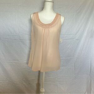 Sleeveless Blouse‎ Top Peach Ruffle Neckline Casual Tank Halogen 100% Silk NWT